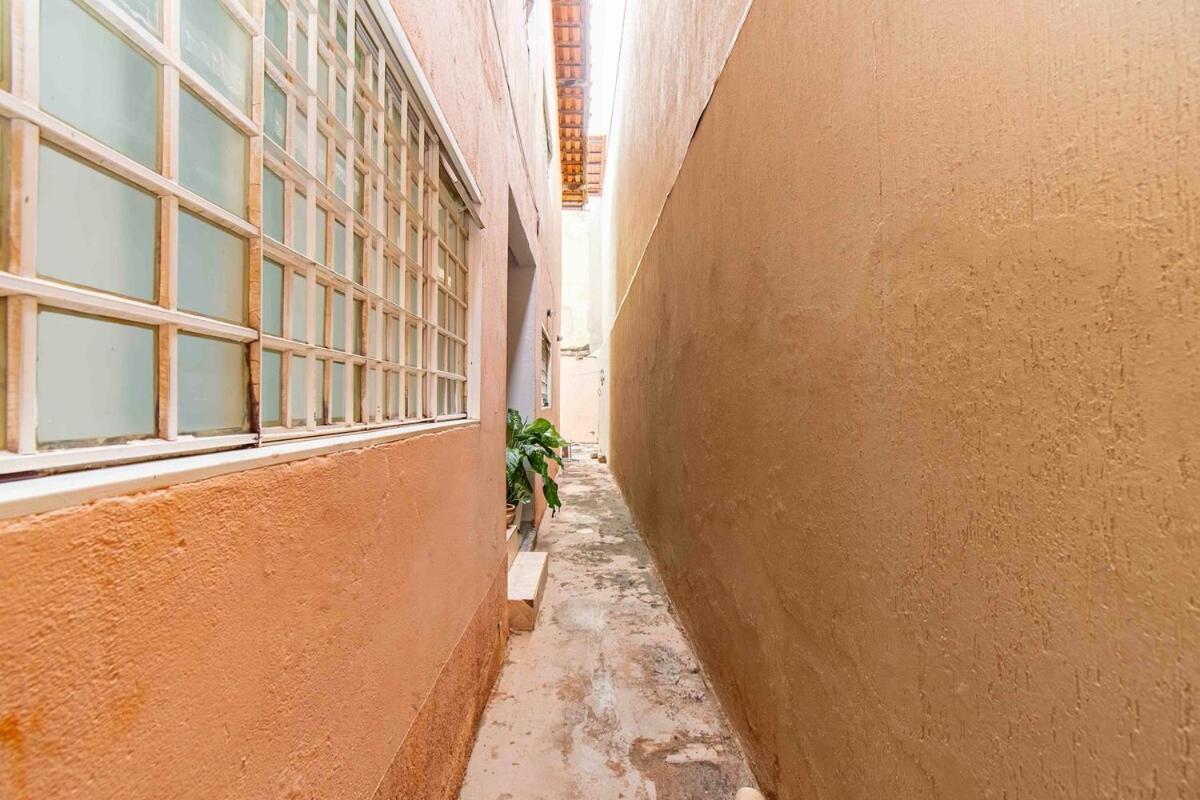 Quarto Aconchegante No Centro De Brasilia *